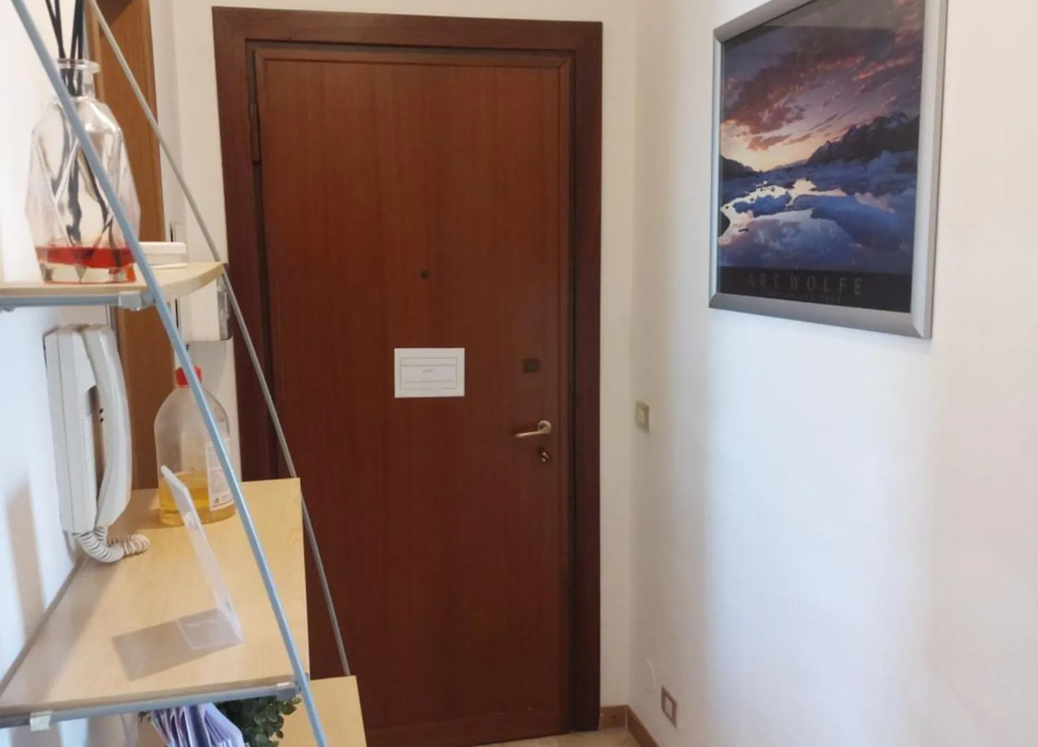 Milan Panoramic Top Floor Flat 0*,